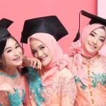 rekomendasi make up wisuda surabaya murah dan bagus 2025