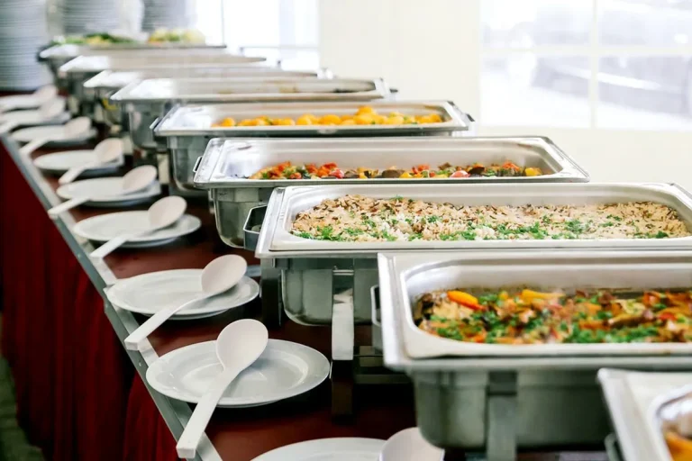 Hitungan Catering Pernikahan per Porsi, Begini Cara Tepat